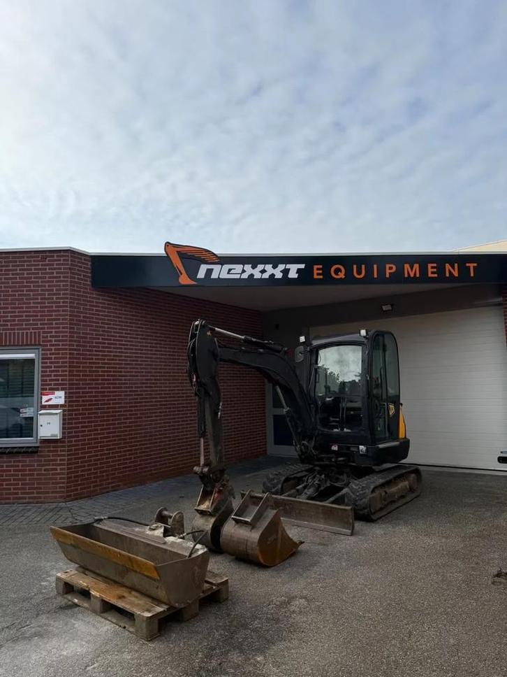 JCB 8026 CTS (bj 2016), Zakelijke goederen, Machines en Bouw | Kranen en Graafmachines, Graafmachine