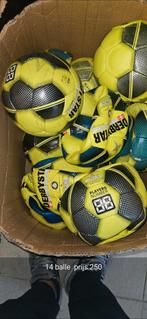 14 Derbystar ballen senioren - Voetbal, Ophalen of Verzenden, Gebruikt, Bal