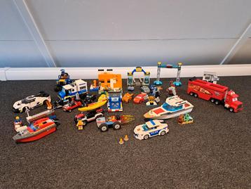 Meerdere lego sets voor een bundelprijs beschikbaar voor biedingen