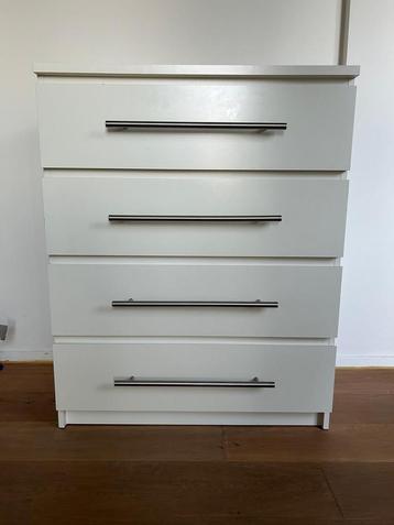 Ikea ladekast Malm 4 lades wit nieuwprijs €79,99