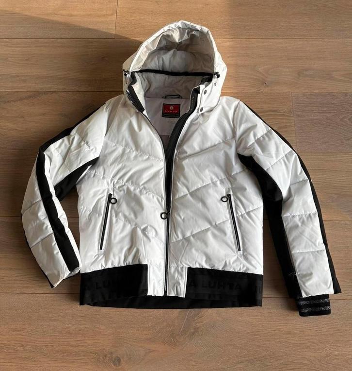 Lutha Skijas / ski-jack maat 44 (6 dgn gebr), Kleding | Dames, Wintersportkleding, Zo goed als nieuw, Jack, Maat 42/44 (L), Ophalen of Verzenden