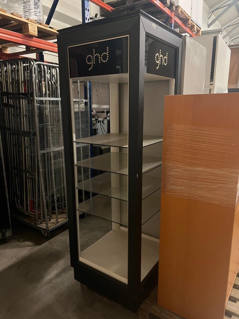 GHD Vitrinekast / kast 59x59xH179 cm, 1 stuk, Met plank(en), Gebruikt, Verzenden, 50 tot 100 cm