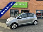 Toyota Yaris 1.3 VVTi Sol 5 deurs (bj 2006), Stof, Gebruikt, Zwart, 4 cilinders
