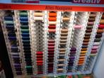 naaigaren kast met 100 nieuwe klossen garen gutermann, Hobby en Vrije tijd, Naaien en Fournituren, Ophalen, Nieuw, Garen of Naald(en)