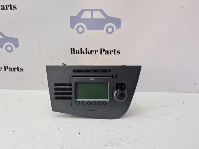 Radio van een Seat Leon, Auto-onderdelen, Elektronica en Kabels, Seat, Gebruikt, 3 maanden garantie