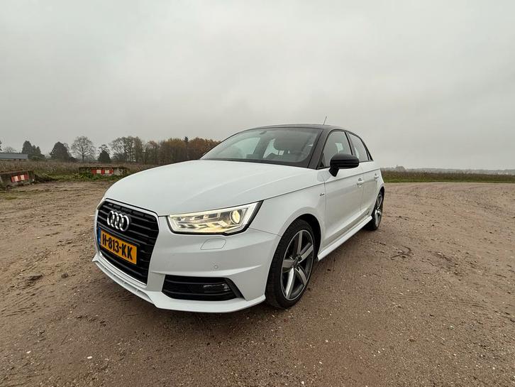 Audi A1 1.0 Tfsi sportback S-line, Auto's, Audi, Particulier, A1, ABS, Airbags, Airconditioning, Bluetooth, Boordcomputer, Centrale vergrendeling