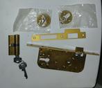 Goud/messing kleurig deurbeslag met cilinderslot, Doe-het-zelf en Verbouw, Hang- en Sluitwerk, Ophalen of Verzenden, Zo goed als nieuw