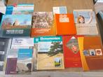 Diverse boeken en oude folders over Nederlandse archeologie, Ophalen, Zo goed als nieuw, Kunst en Cultuur