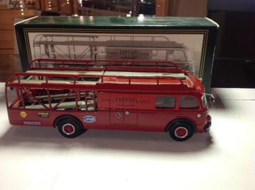 Old Cars Fiat 642 Bartoletti Ferrari Transporter 1:43 beschikbaar voor biedingen