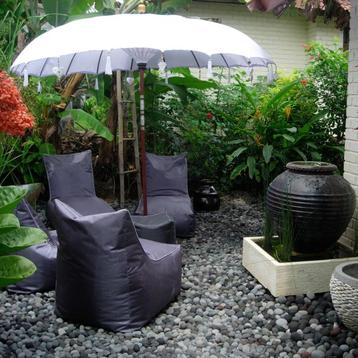 Stevige all-weather zitstoelen / lounge stoelen in 2 kleuren beschikbaar voor biedingen
