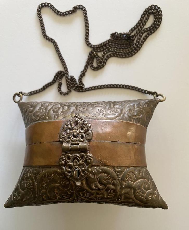 koperen kussenportemonee/tas, Antiek en Kunst, Antiek | Koper en Brons, Koper, Ophalen of Verzenden