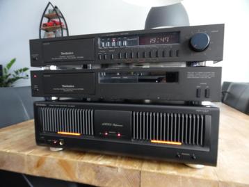 3dlg Technics Pre-power combi met tuner en remote unit beschikbaar voor biedingen
