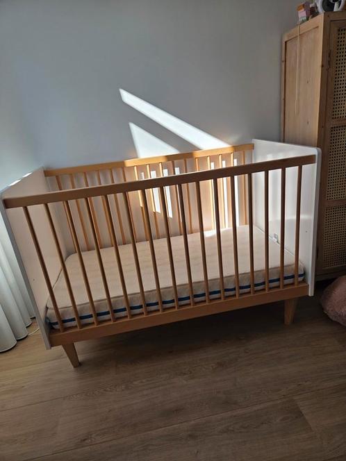 inclusief matras en beschermer, Kinderen en Baby's, Babywiegjes en Ledikanten, Gebruikt, Ledikant, Ophalen