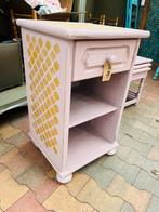Roze kast, Huis en Inrichting, Kasten | Overige, Ophalen, Zo goed als nieuw