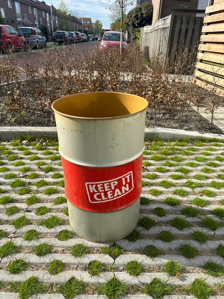 Metalen prullenbak met 'Keep it Clean' opdruk, Ophalen, Gebruikt, 50 tot 75 cm, 40 liter of meer