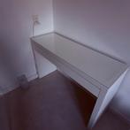 IKEA Malm toilet-/make-up tafel met glazen blad, Ophalen, Gebruikt, 100 tot 150 cm, Modern, Scandinavisch