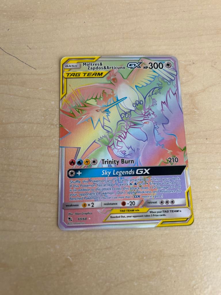 Moltres & Zapdos & Articuno GX TAG TEAM Pokémon kaart, Ophalen of Verzenden, Zo goed als nieuw, Losse kaart, Foil