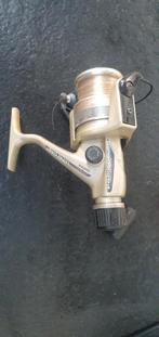 Daiwa PG 2050 vismolen, Ophalen of Verzenden, Zo goed als nieuw, Molen