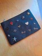 Zwarte nep-leren clutch met studs - 25x17 cm, Ophalen of Verzenden, Zo goed als nieuw, Zwart, Avondtasje