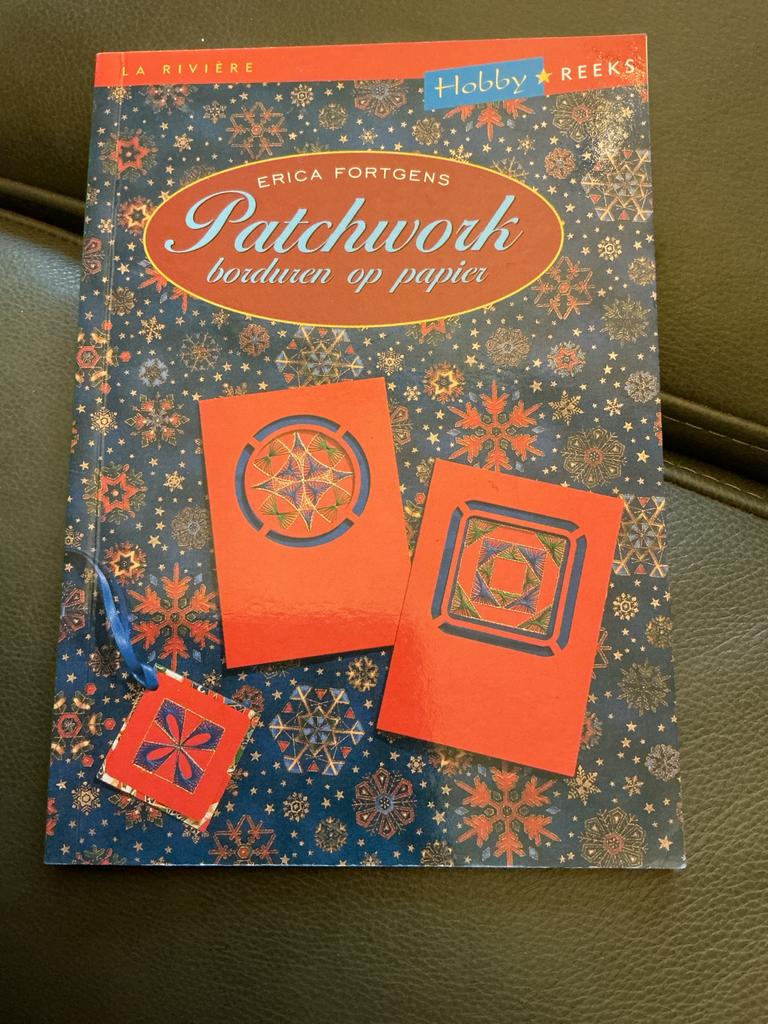 Boekje Patchwork, borduren op papier Erica Fortgens, Ophalen of Verzenden, Gelezen, Borduren en Naaien