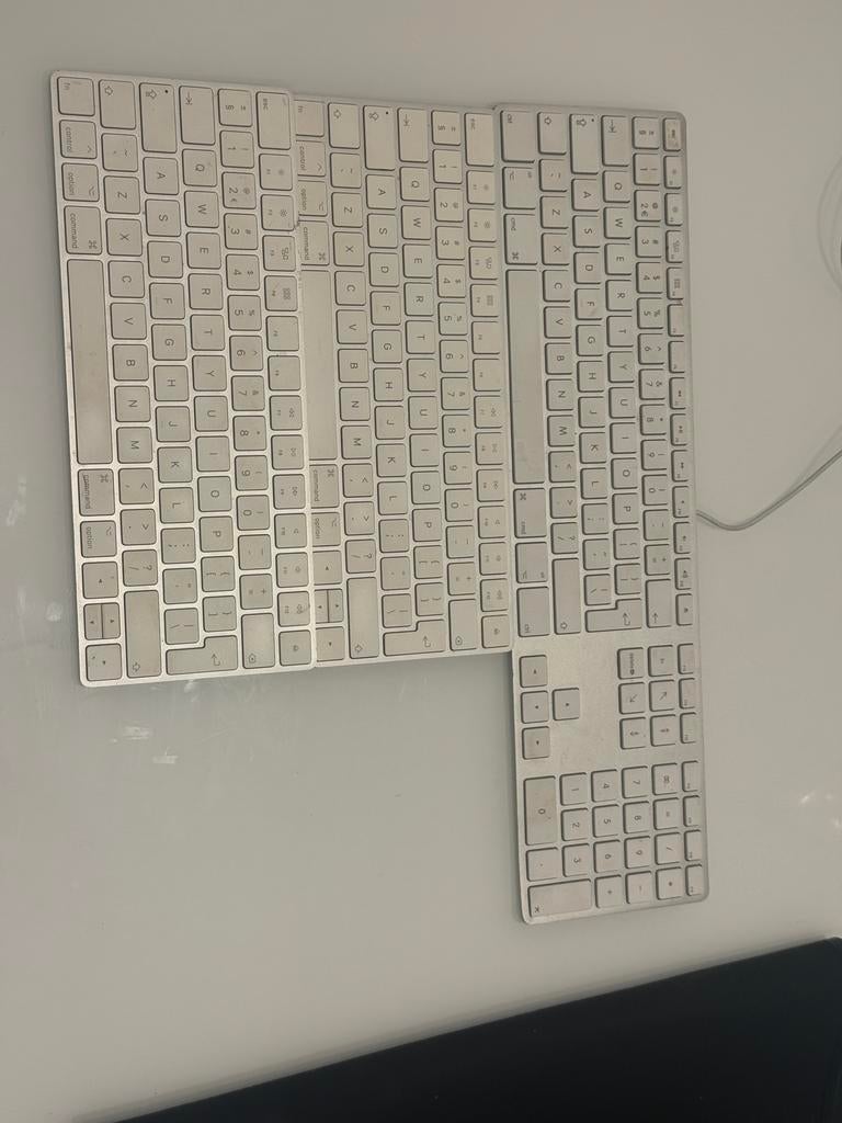Apple magic keyboard, Gebruikt, Multimediatoetsen, Ophalen of Verzenden, Qwerty