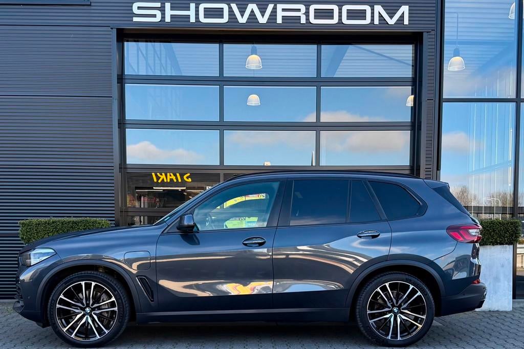 BMW X5 XDrive45e Executive, Pano, Trekhaak, Leder, Camera, A, Gebruikt, Vierwielaandrijving, 2998 cc, SUV of Terreinwagen