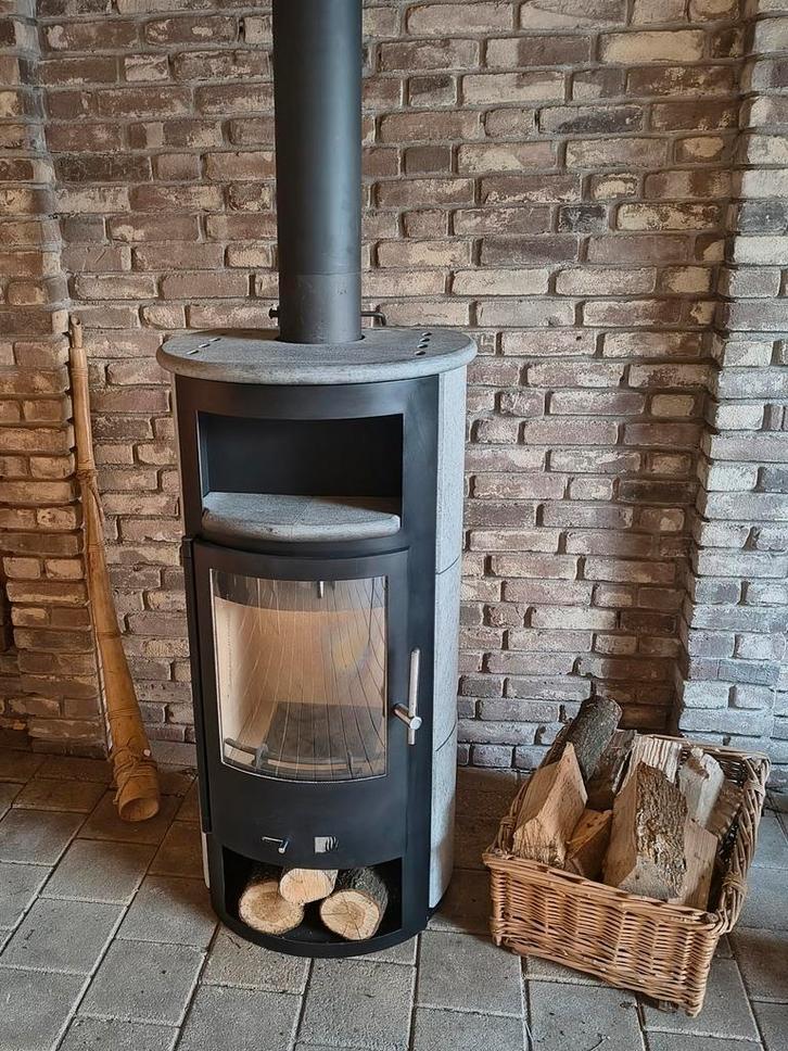 Speksteenkachel speksteen houtkachel hoog model  izgs., Huis en Inrichting, Kachels, Gebruikt, Houtkachel, Hout, Ophalen of Verzenden