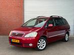 Toyota Avensis Verso 2.0i Linea Sol | 7 PERSOONS| AIRCO| TRE, Auto's, Voorwielaandrijving, 1998 cc, Stof, Zwart