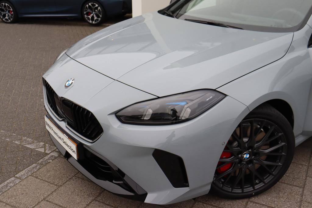 BMW 1 Serie 120 High Executive M Sport Automaat / Panoramada, Auto's, BMW, 156 pk, Met garantie (alle), Origineel Nederlands, Bedrijf