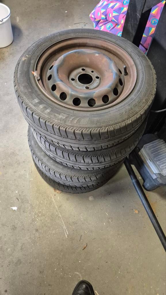 Zomerbanden op staalvelgen twingo 2, Ophalen, 14 inch, Gebruikt, Band(en)