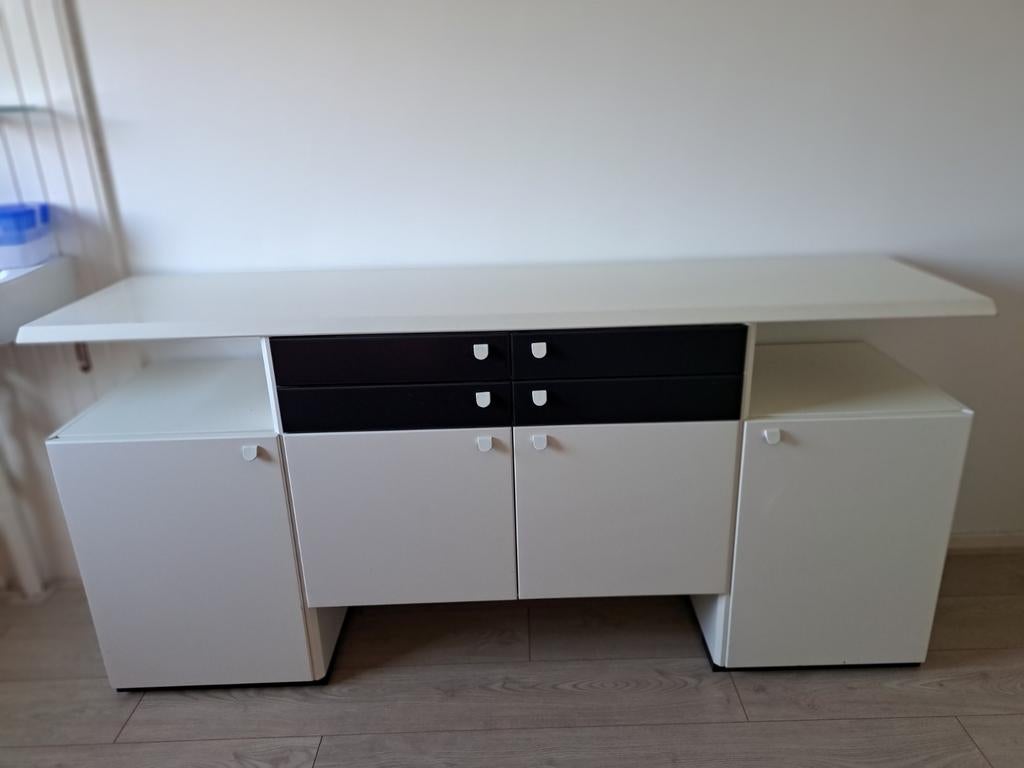 Dressoir kast wit met zwart, 45,5x178x85cm, Huis en Inrichting, Kasten | Dressoirs, Ophalen, Overige materialen, Gebruikt, 150 tot 200 cm