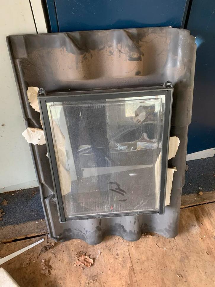 Kunststof dakraam met dubbel plasticraam, Doe-het-zelf en Verbouw, Glas en Ramen, Gebruikt, Dakraam, Minder dan 80 cm, Dubbelglas