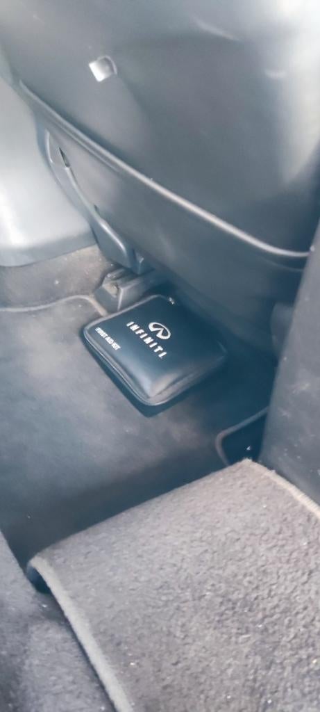 Infiniti FX35