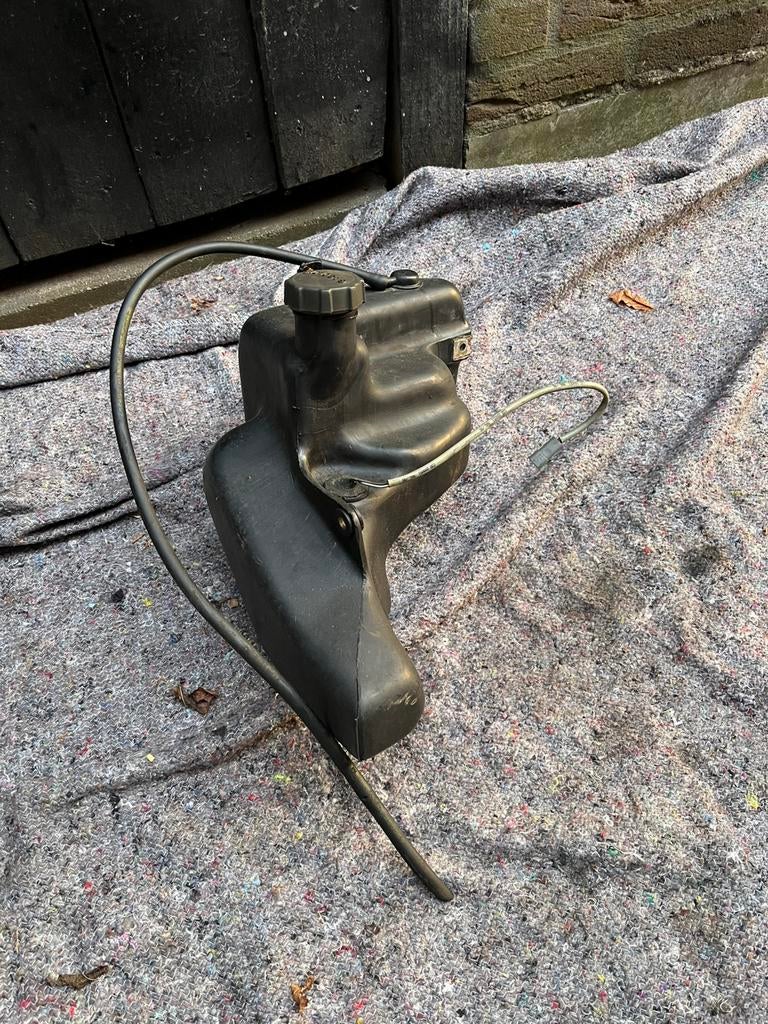 Zip type 1/2/3 fastrider sp 98 benzinetank, Ophalen of Verzenden, Zo goed als nieuw