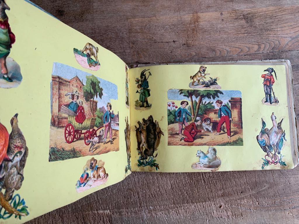 Plakboek ca 1860 met 50 pagina vol plakplaatjes, Ophalen of Verzenden