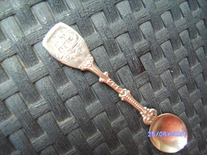 Lepeltje VOC Lelystad Batavia schip / letters VOC sier steel, Verzamelen, Overige Verzamelen, Gebruikt, Ophalen of Verzenden