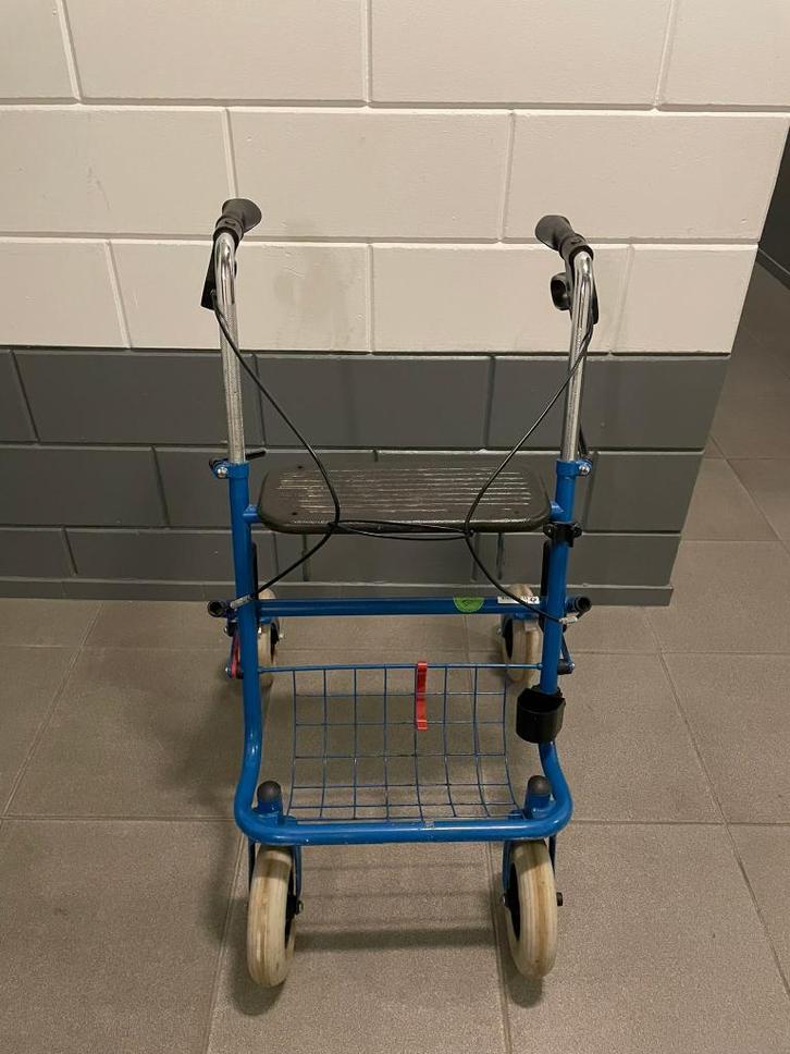 Premis Provo rollator, blauw met zitje en inklapbaar, Diversen, Rollators, Gebruikt, Lichtgewicht, Opvouwbaar, Ophalen