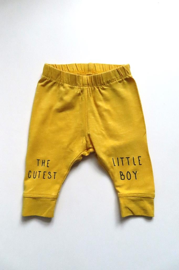 Broekje Geel Name It mt 0-1 m / 50 (4413), Kinderen en Baby's, Babykleding | Maat 50, Broekje, Ophalen of Verzenden, Zo goed als nieuw