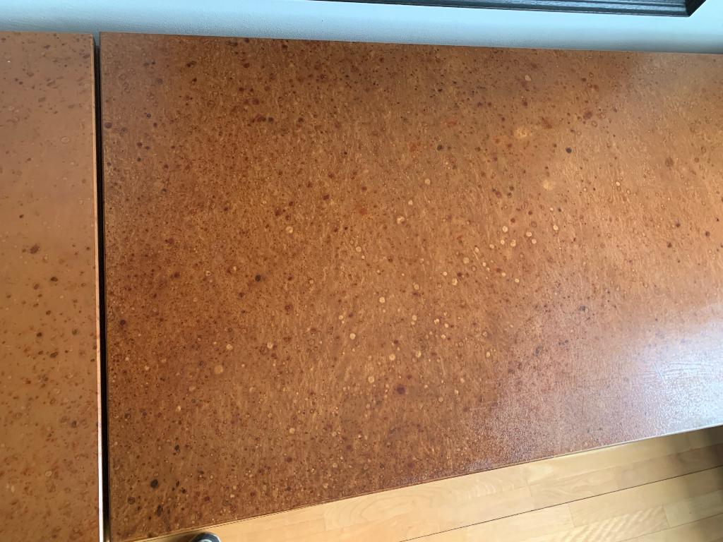 Fraai en massief bureau met twee ladenblokken, Huis en Inrichting, Bureaus, Ophalen, Zo goed als nieuw