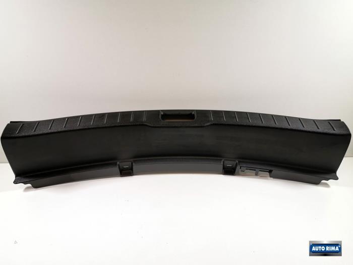 Afdekking slotvanger achter van een Polestar 2, Gebruikt, -, Overige automerken, -