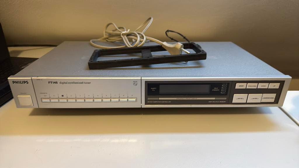Philips FT145 tuner, Ophalen of Verzenden, Gebruikt