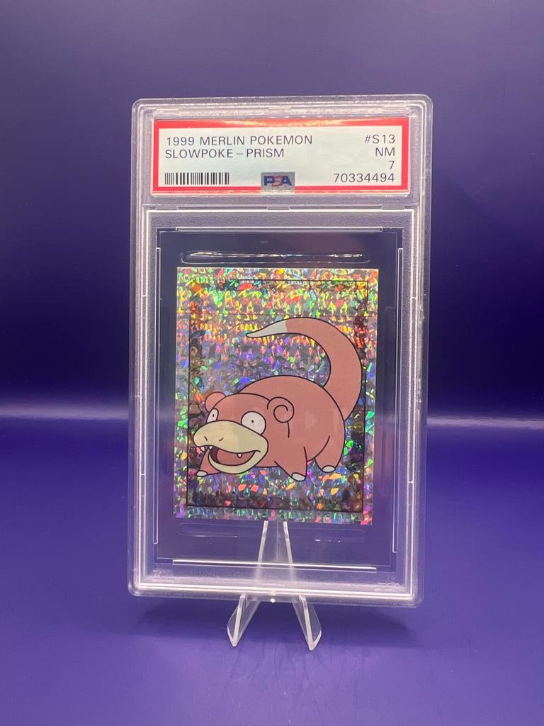 Vintage 1999 Merlin Pokémon Slowpoke Prism PSA 7, Ophalen of Verzenden, Zo goed als nieuw, Losse kaart, Foil