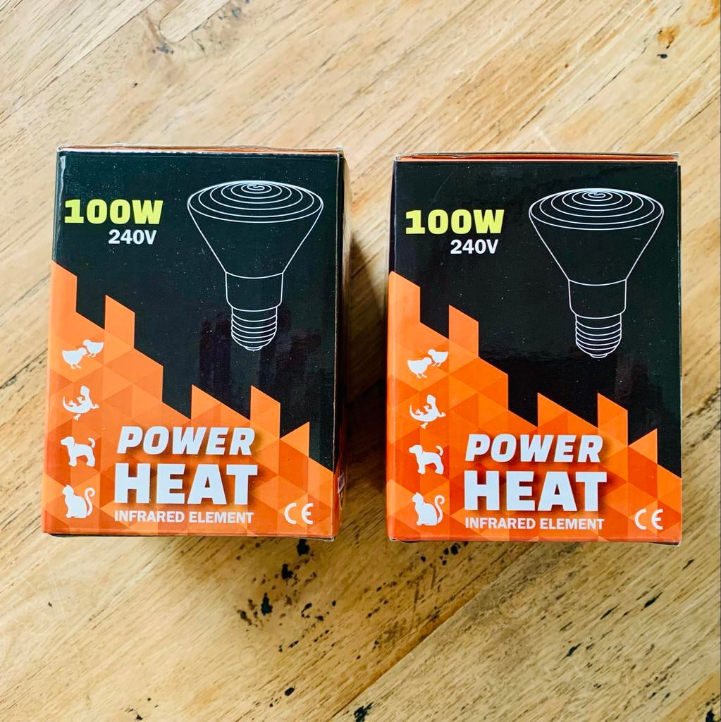 2 x nieuwe Powerheat donkerstraler 100watt, Ophalen of Verzenden, Nieuw