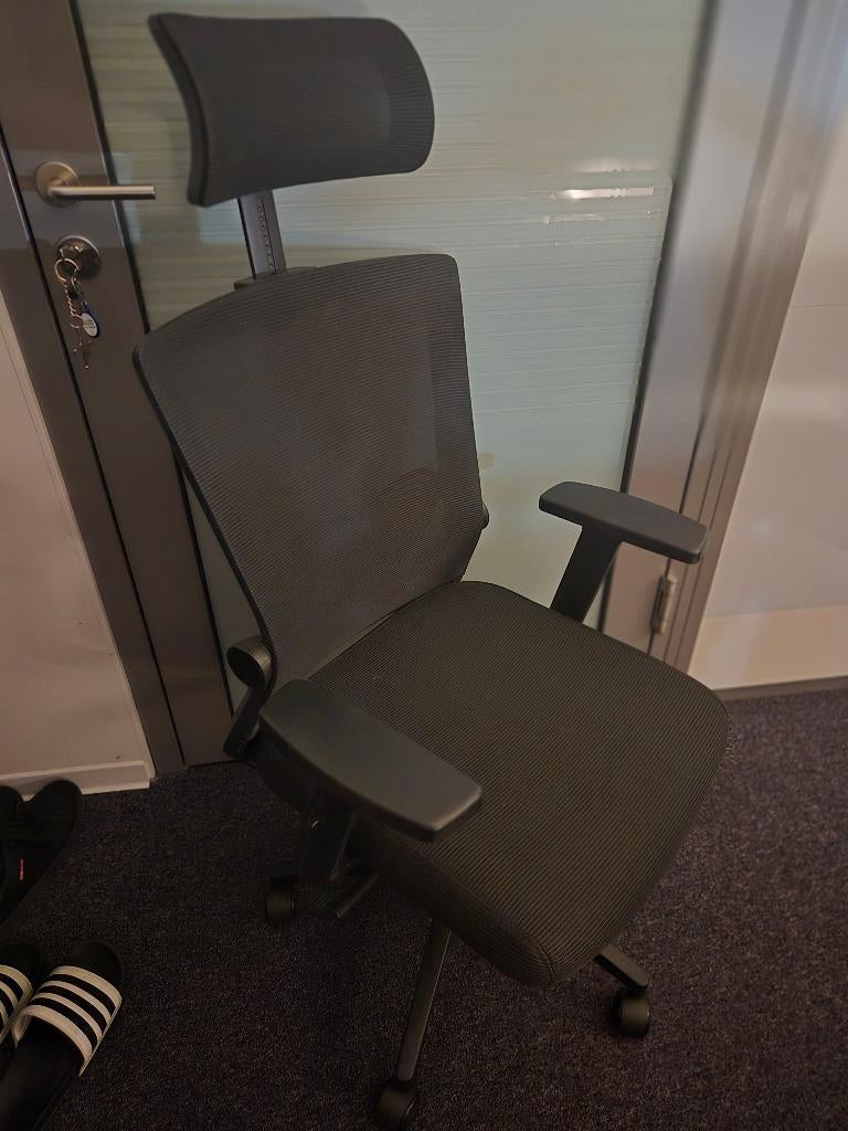 Ergonomische bureaustoel mesh | Ergonomic office chair, Ophalen, Zo goed als nieuw, Zwart