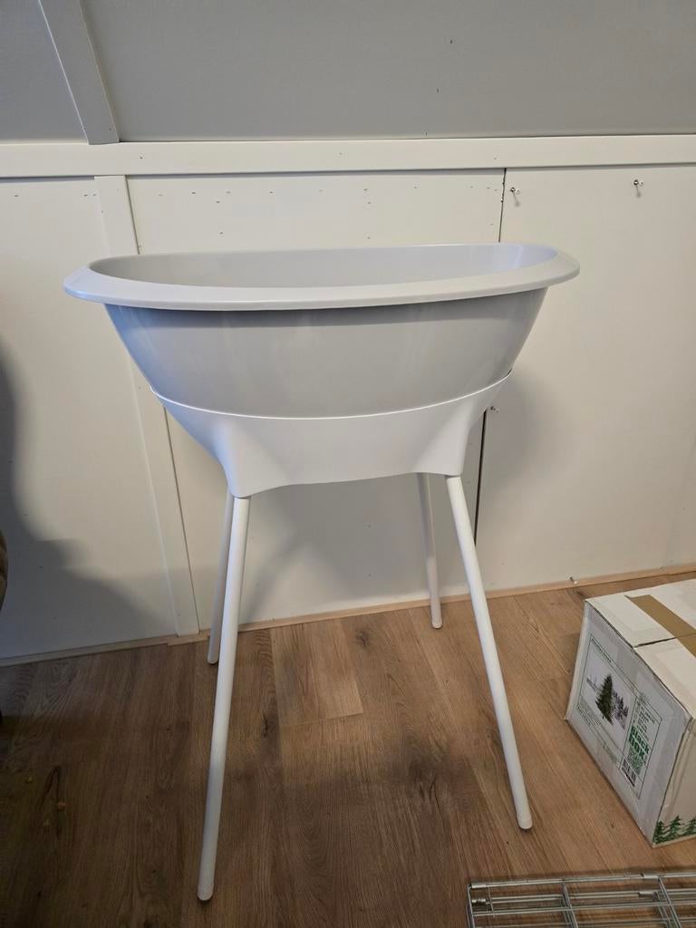 Luma babybadje met standaard en badzitje (gebruikt), Ophalen of Verzenden, Gebruikt, Badje, Standaard