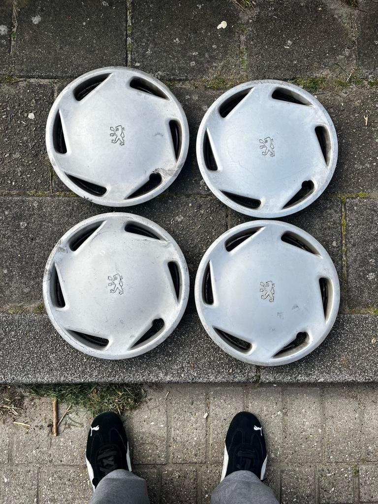 Peugeot 13 inch wieldoppen, Auto diversen, Wieldoppen, Ophalen, Gebruikt