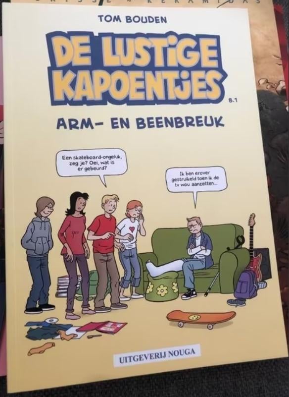 Arm- en beenbreuk de lustige kapoentjes k2, Boeken, Stripboeken, Eén stripboek, Ophalen of Verzenden, Zo goed als nieuw