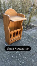 Gratis planken en retro kastje op te halen in Heesch, Ophalen, Gebruikt