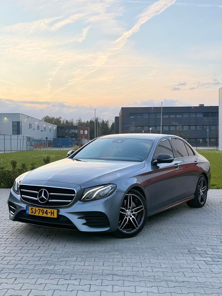 Mercedes-Benz E-Klasse E220 d 194pk 9G-TRONIC 2017 Grijs, Auto's, Automaat, Achterwielaandrijving, 194 pk, 4 cilinders