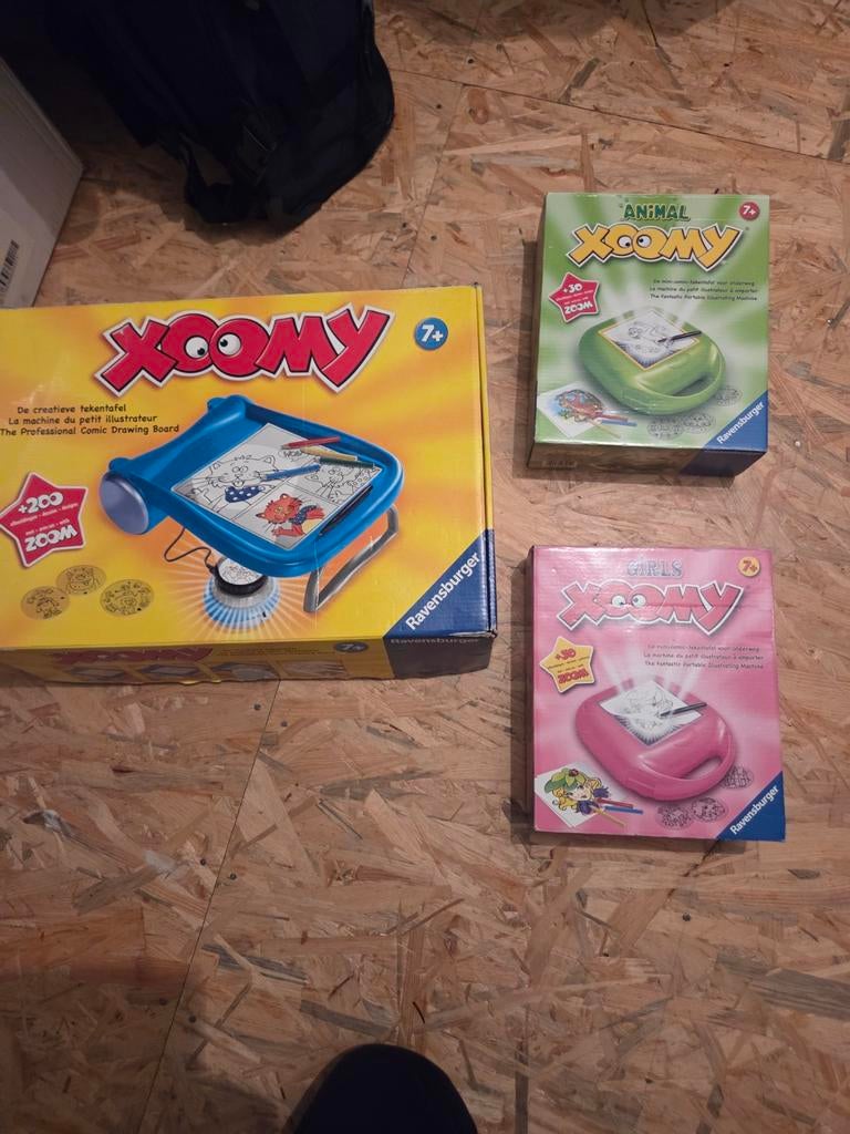 3 keer Xoomy., Kinderen en Baby's, Ophalen of Verzenden, Meer dan 50 stukjes, Zo goed als nieuw, 6 jaar of ouder